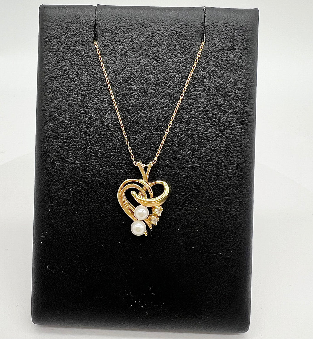 Pearl Heart Pendant