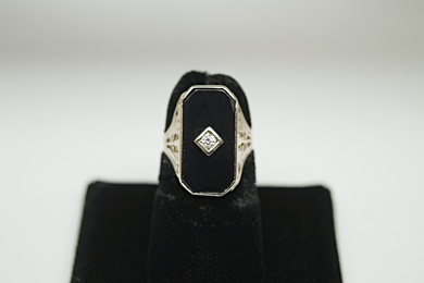 Vintage 14K White Gold Onyx