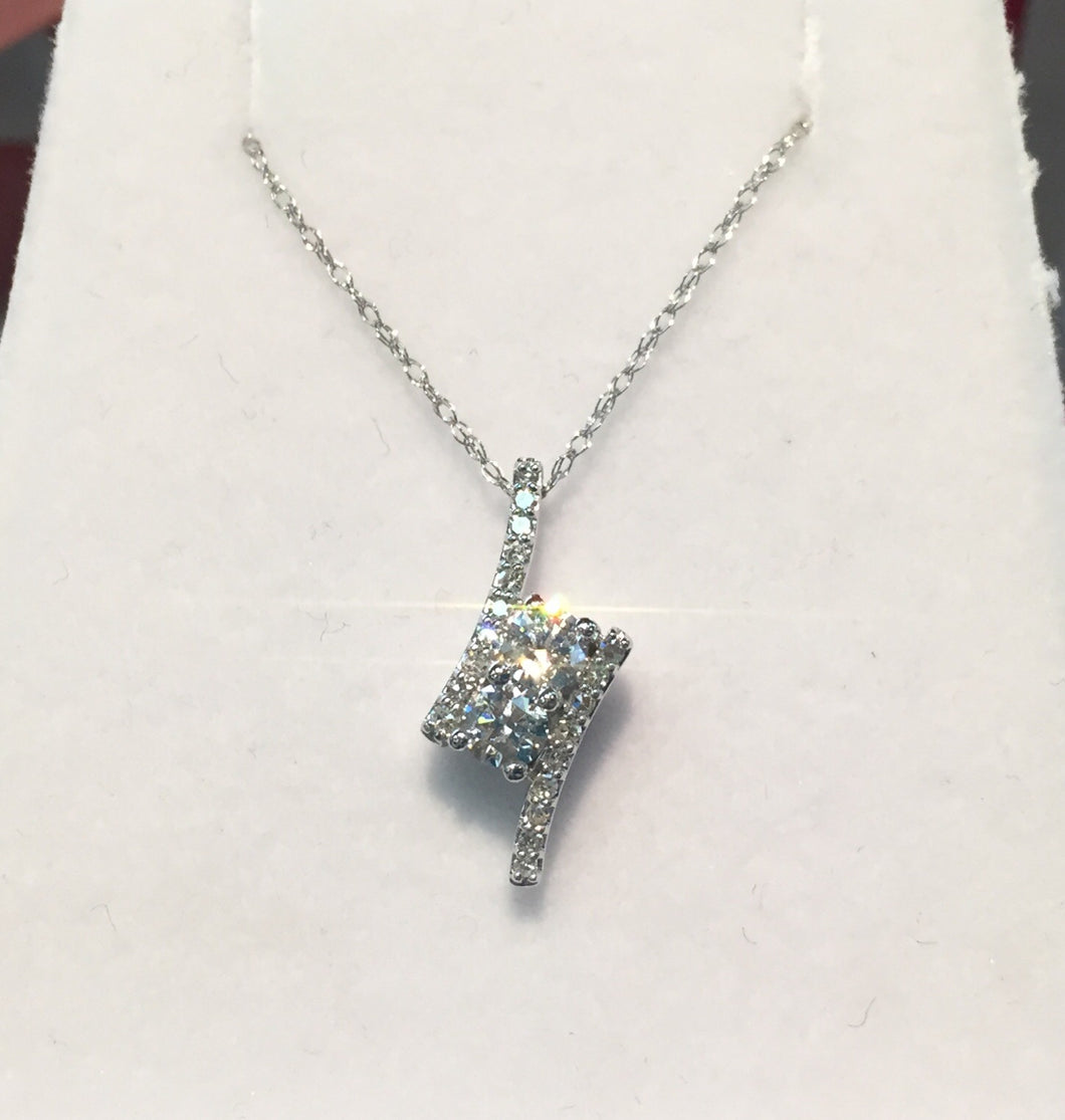 Side by Side Diamond Pendant Necklace