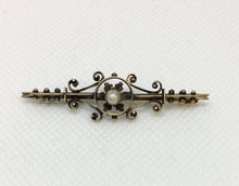 Load image into Gallery viewer, Vintage Pearl Brooch