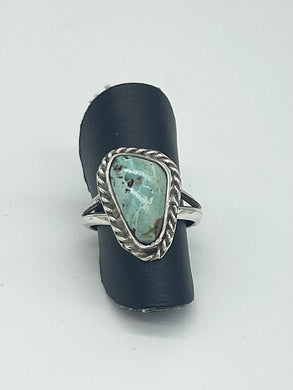 Unique Turquoise Ring